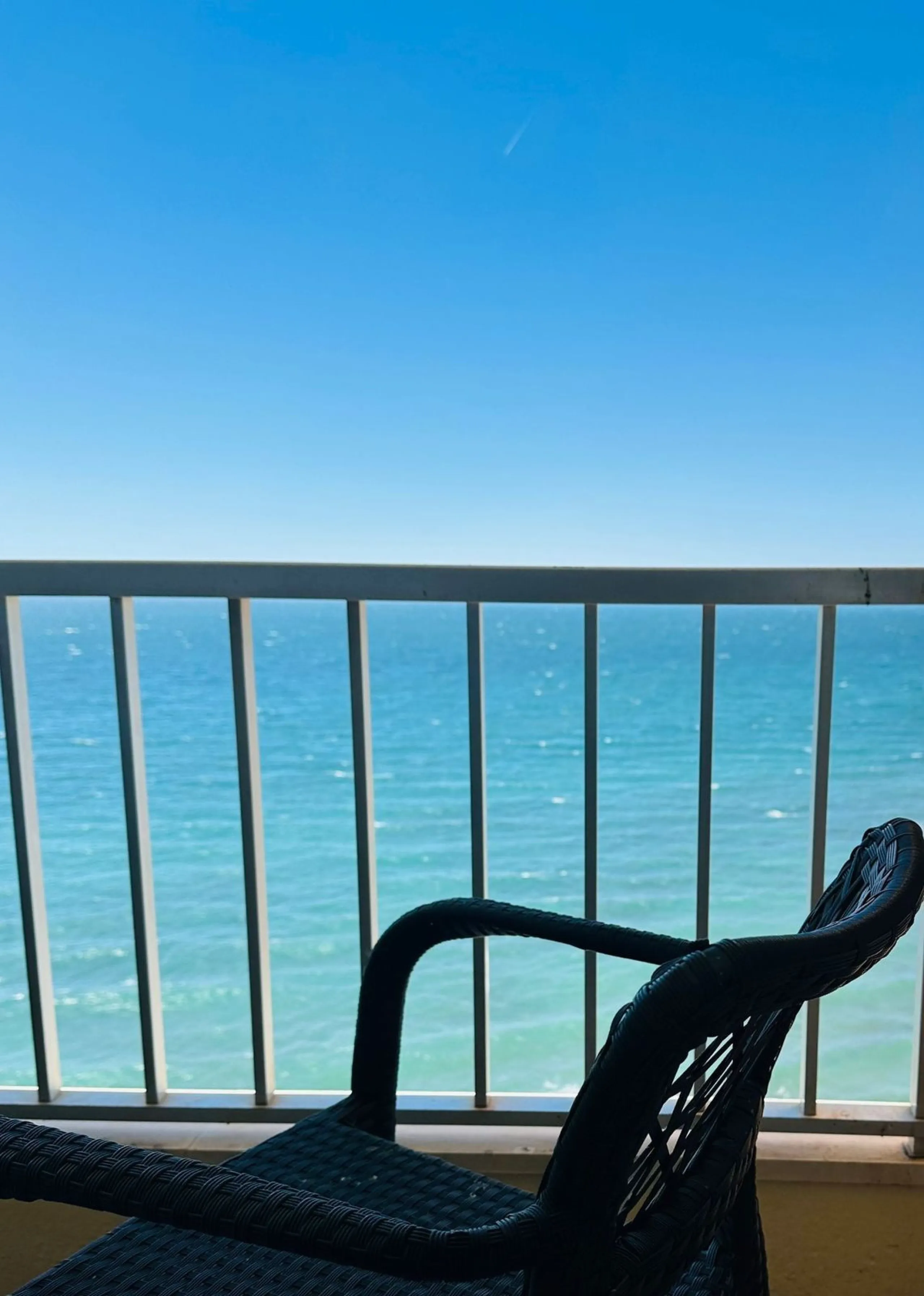 Seafront Studio Apartment – Marbella