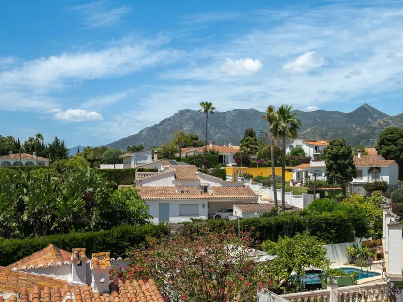 Stunning Detached Villa in Río Real (Real de Panorama) – Exceptional Airbnb Investment