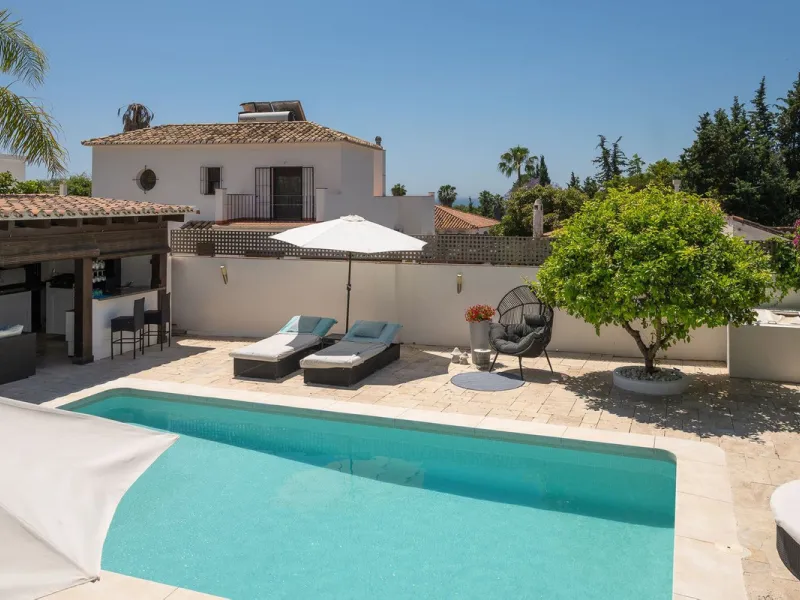 Stunning Detached Villa in Río Real (Real de Panorama) – Exceptional Airbnb Investment