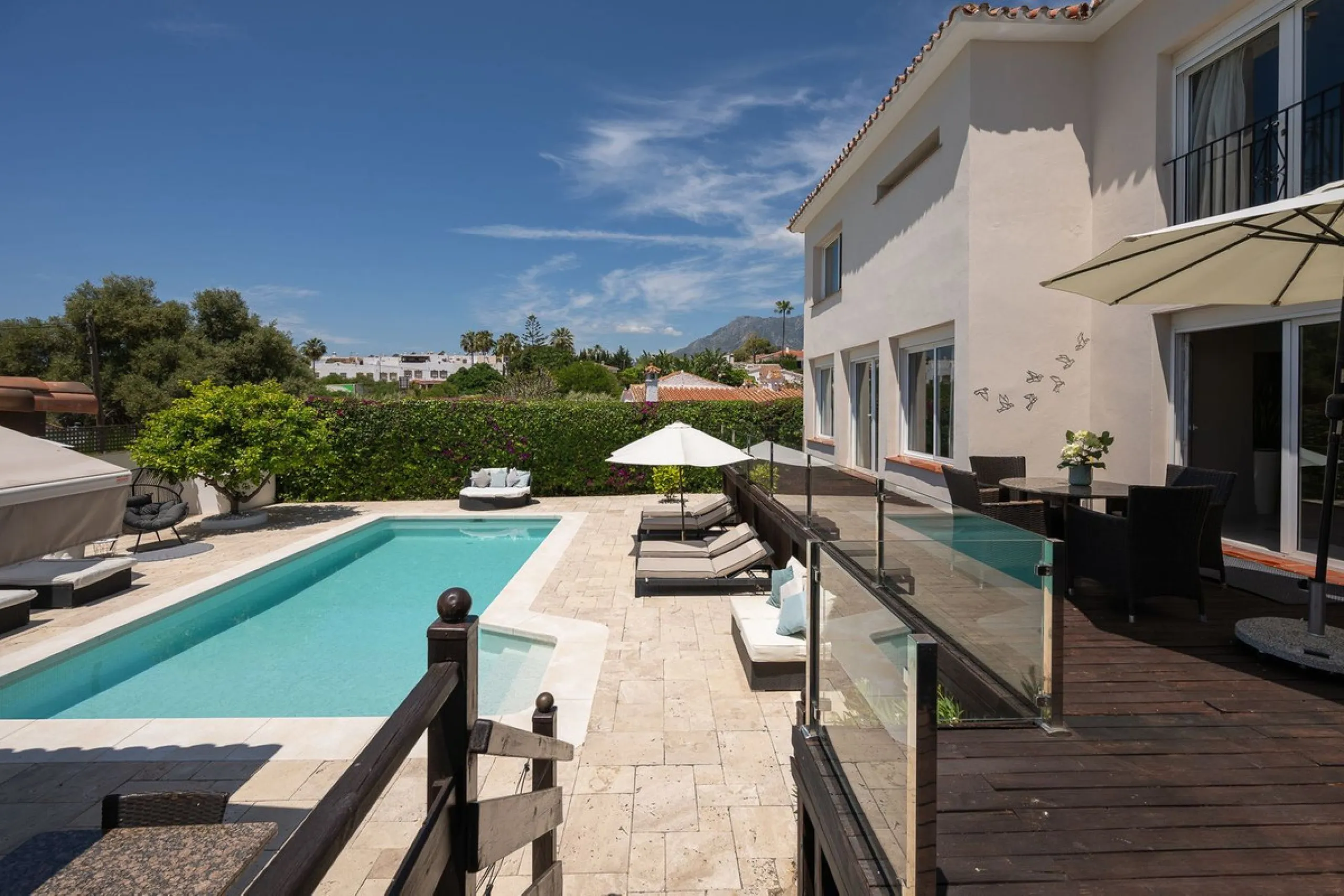 Stunning Detached Villa in Río Real (Real de Panorama) – Exceptional Airbnb Investment