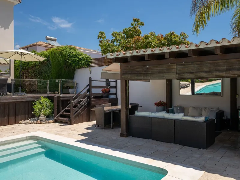 Stunning Detached Villa in Río Real (Real de Panorama) – Exceptional Airbnb Investment