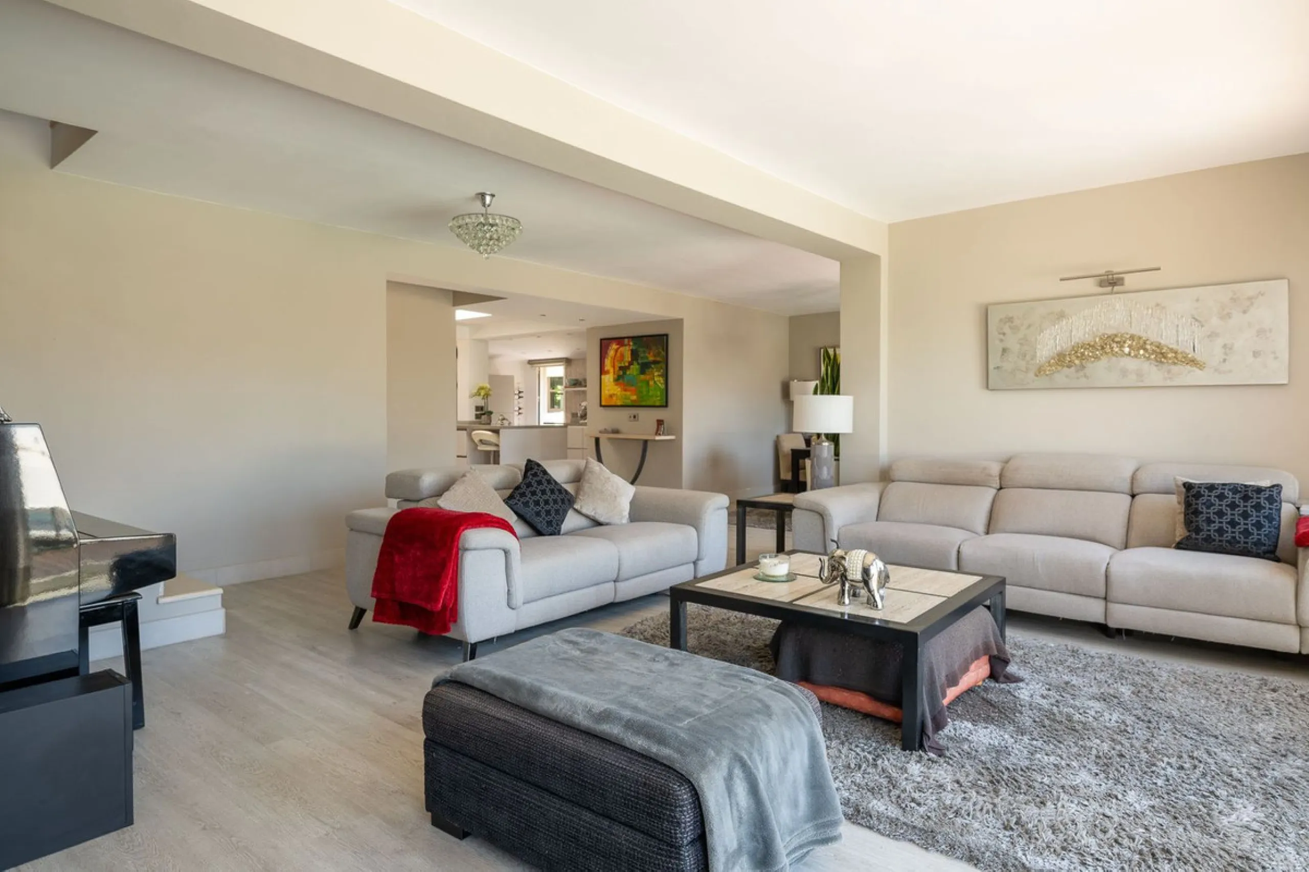 Stunning Detached Villa in Río Real (Real de Panorama) – Exceptional Airbnb Investment