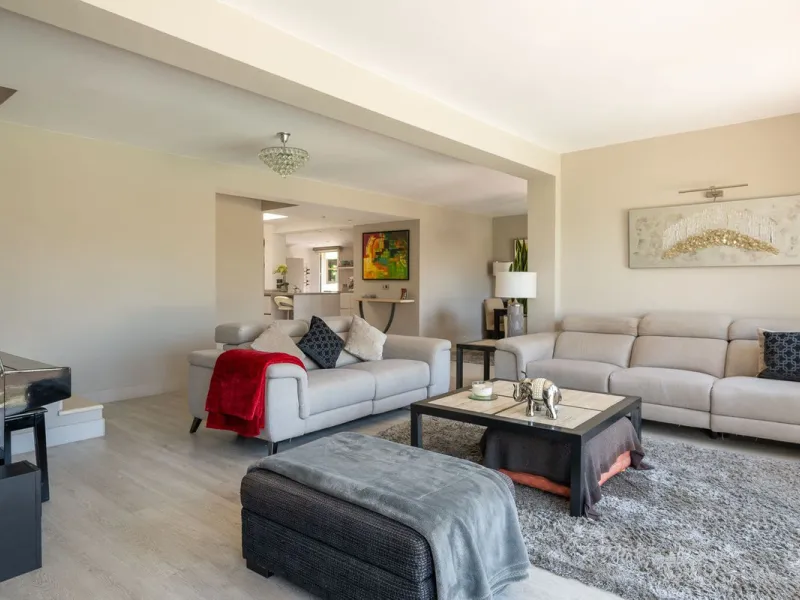 Stunning Detached Villa in Río Real (Real de Panorama) – Exceptional Airbnb Investment