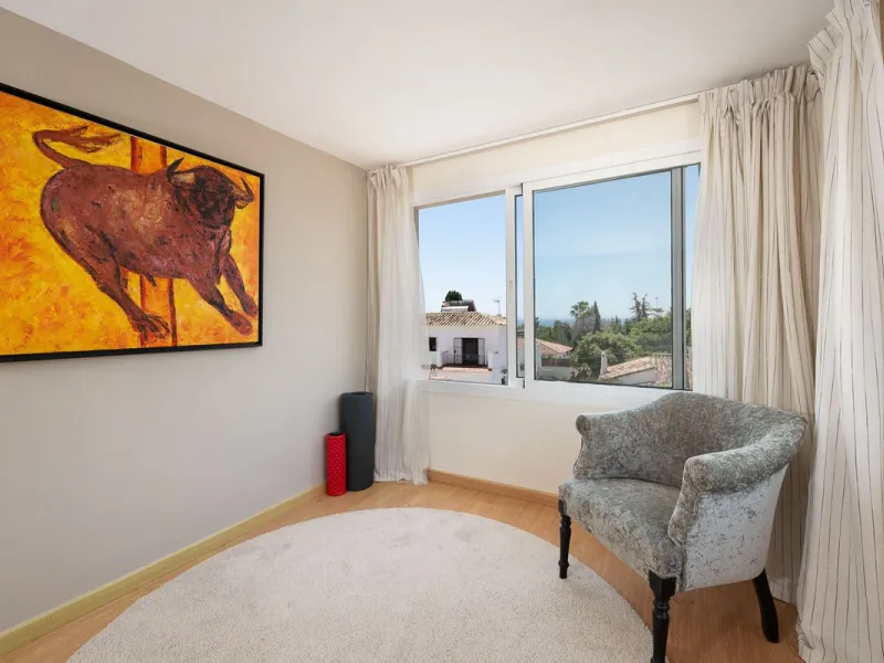 Stunning Detached Villa in Río Real (Real de Panorama) – Exceptional Airbnb Investment