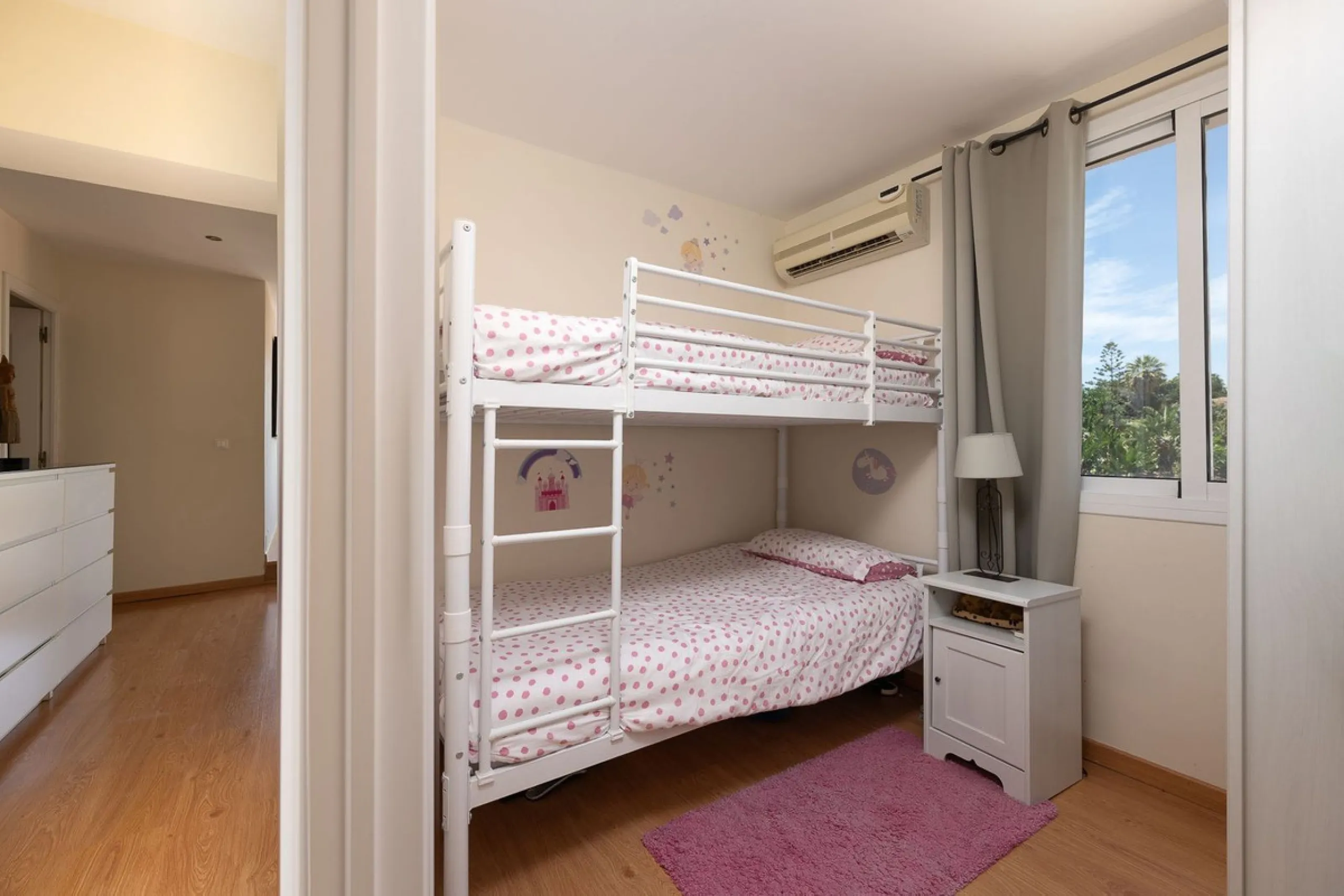 Stunning Detached Villa in Río Real (Real de Panorama) – Exceptional Airbnb Investment