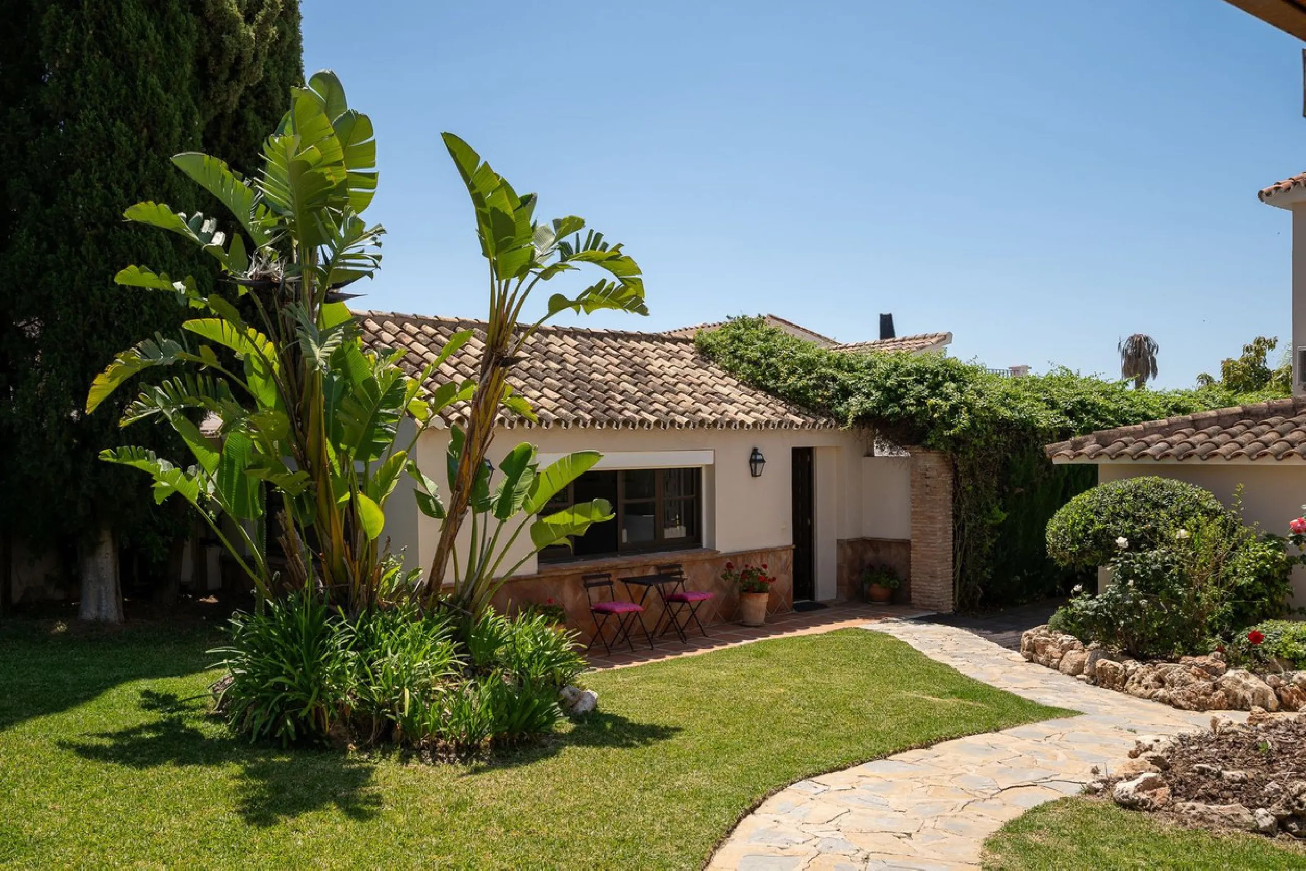 Stunning Detached Villa in Río Real (Real de Panorama) – Exceptional Airbnb Investment