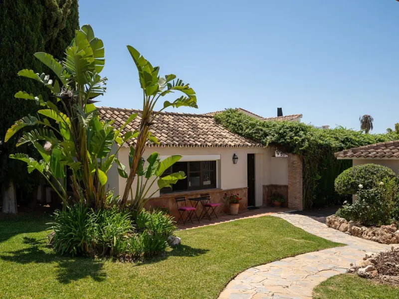 Stunning Detached Villa in Río Real (Real de Panorama) – Exceptional Airbnb Investment