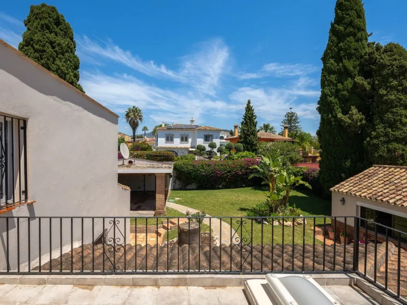 Stunning Detached Villa in Río Real (Real de Panorama) – Exceptional Airbnb Investment