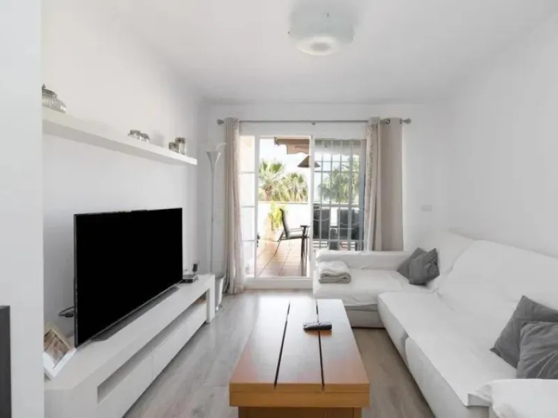 House - Townhouse в продаже в Torremolinos, Málaga. В доме 4 спален и 3 ванных комнат. Площадь дома 251 м²