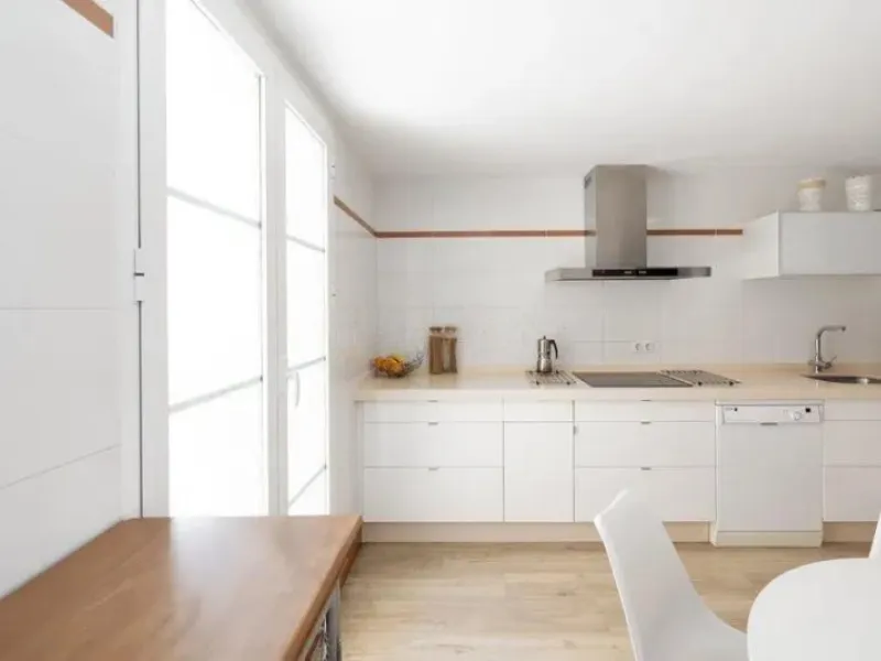 House - Townhouse в продаже в Torremolinos, Málaga. В доме 4 спален и 3 ванных комнат. Площадь дома 251 м²
