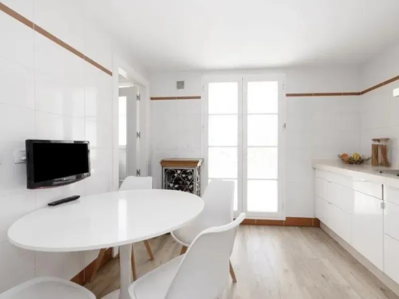 House - Townhouse в продаже в Torremolinos, Málaga. В доме 4 спален и 3 ванных комнат. Площадь дома 251 м²