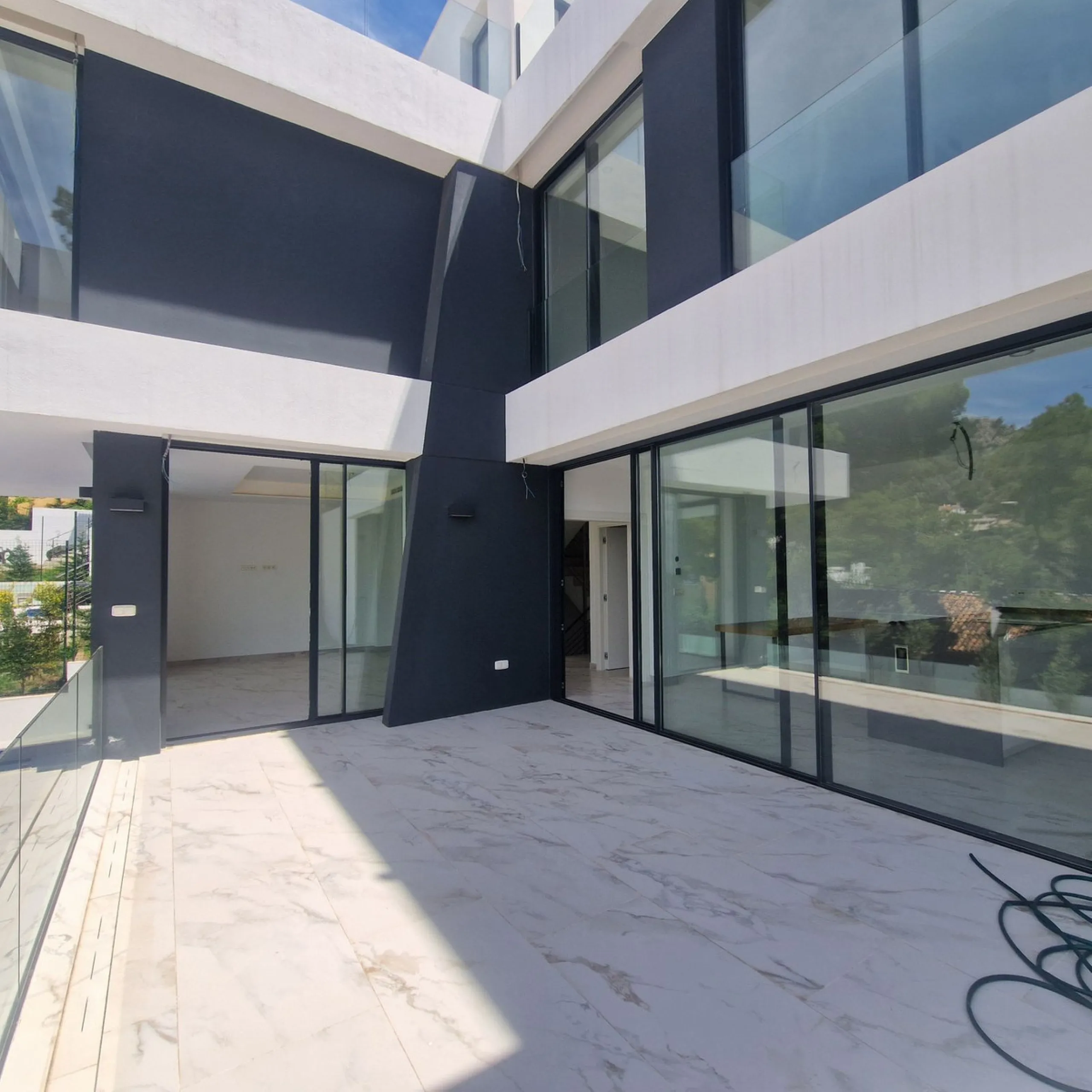 Brand-New Villa for Sale – Pinares de San Antón, Málaga
