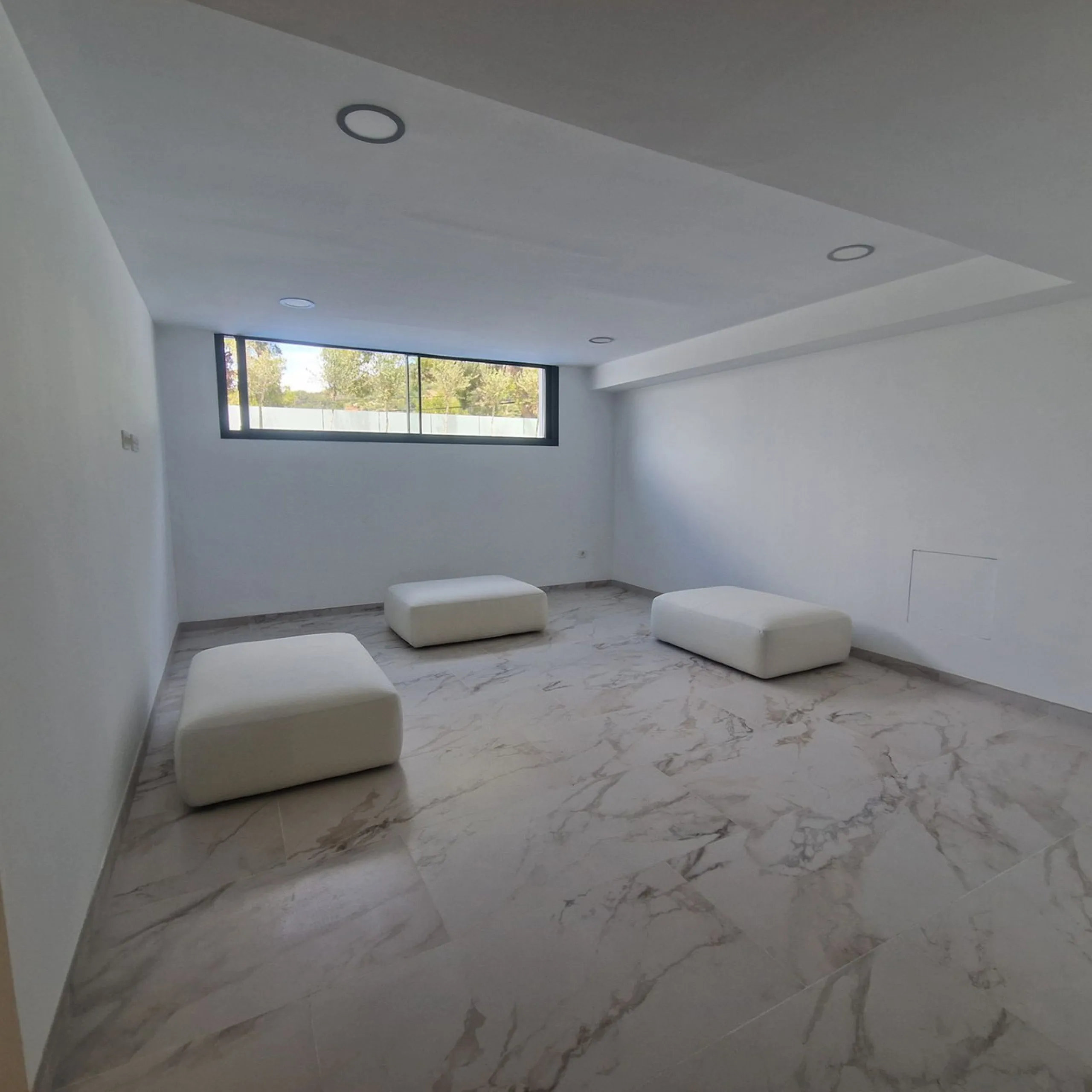 Brand-New Villa for Sale – Pinares de San Antón, Málaga