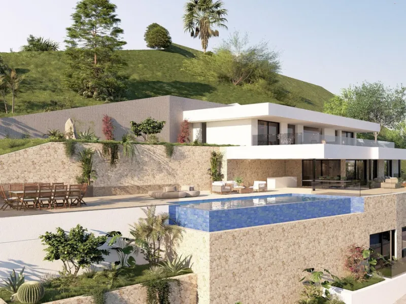 Prime south-facing plot with panoramic sea views with PLANNING PERMISSION AND PROJECT IN PLACE | Real de La Quinta, Benahavís.