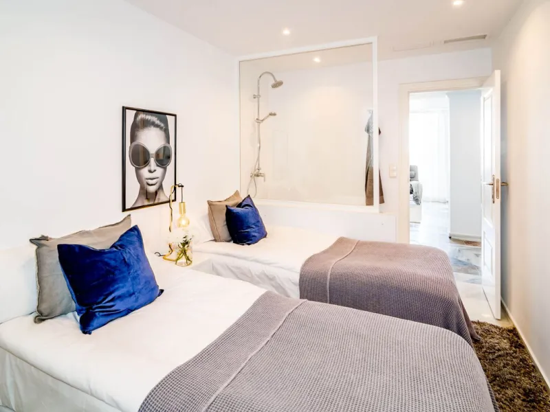 A superb west facing renovated duplex penthouse for sale in the popular El Dorado urbanisation in Nueva Andalucia, close to Puerto Banus