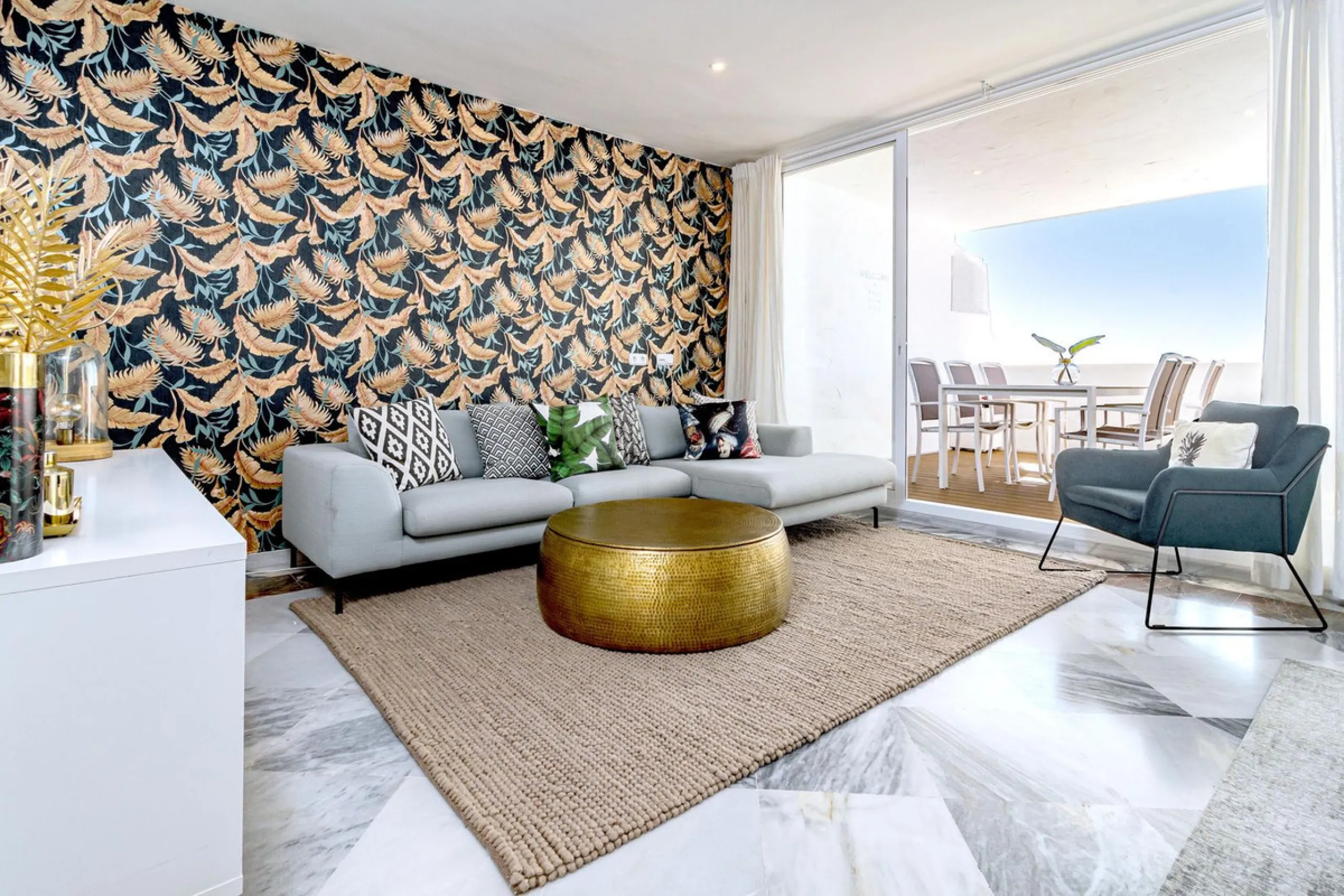A superb west facing renovated duplex penthouse for sale in the popular El Dorado urbanisation in Nueva Andalucia, close to Puerto Banus