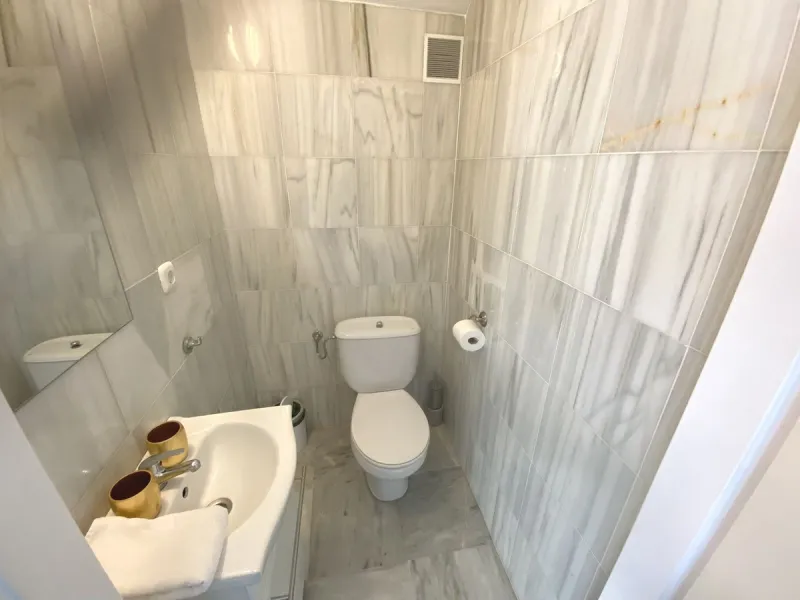 A superb west facing renovated duplex penthouse for sale in the popular El Dorado urbanisation in Nueva Andalucia, close to Puerto Banus