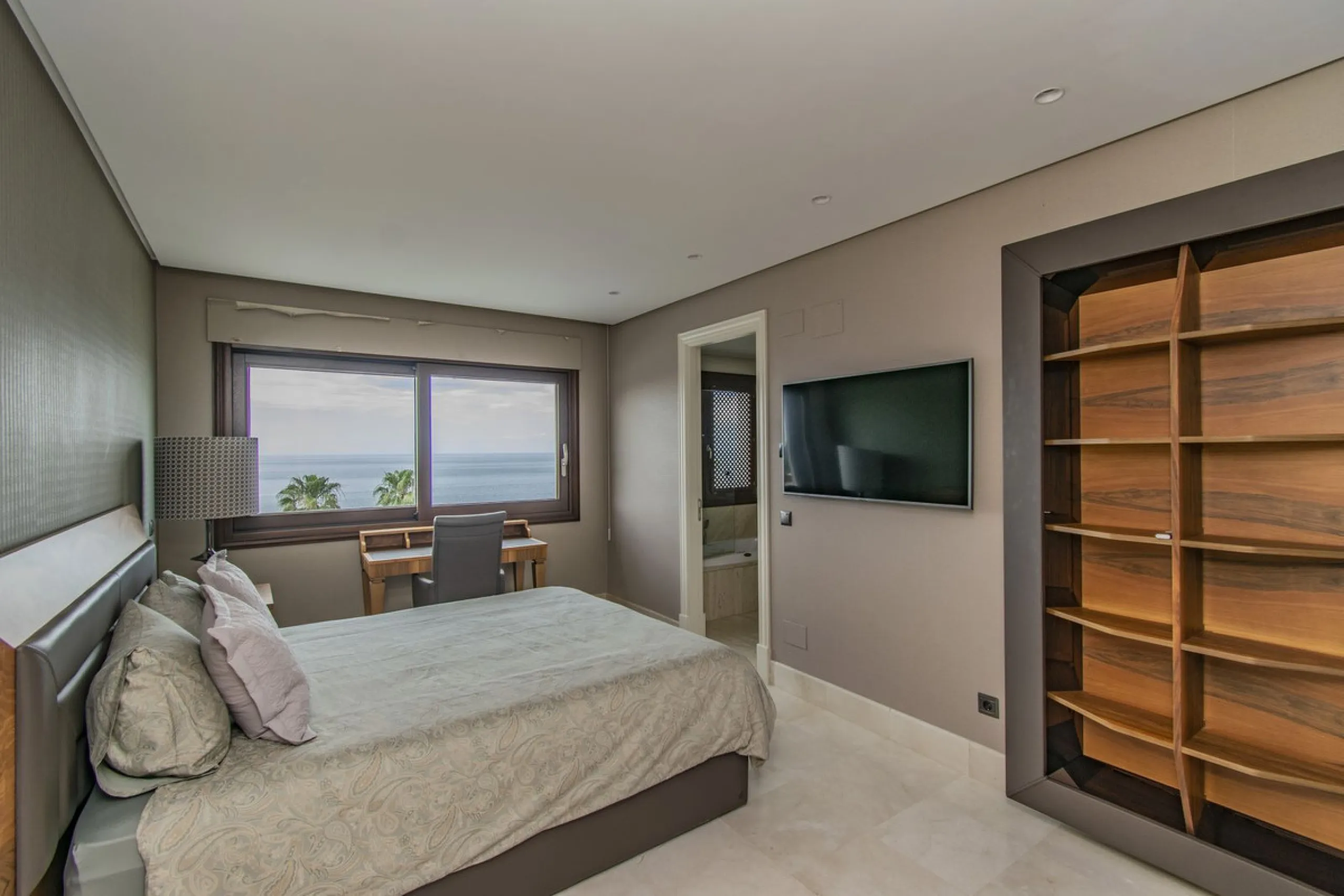 UNIQUE BEACHFRONT PROPERTY WITH SEA VIEWS