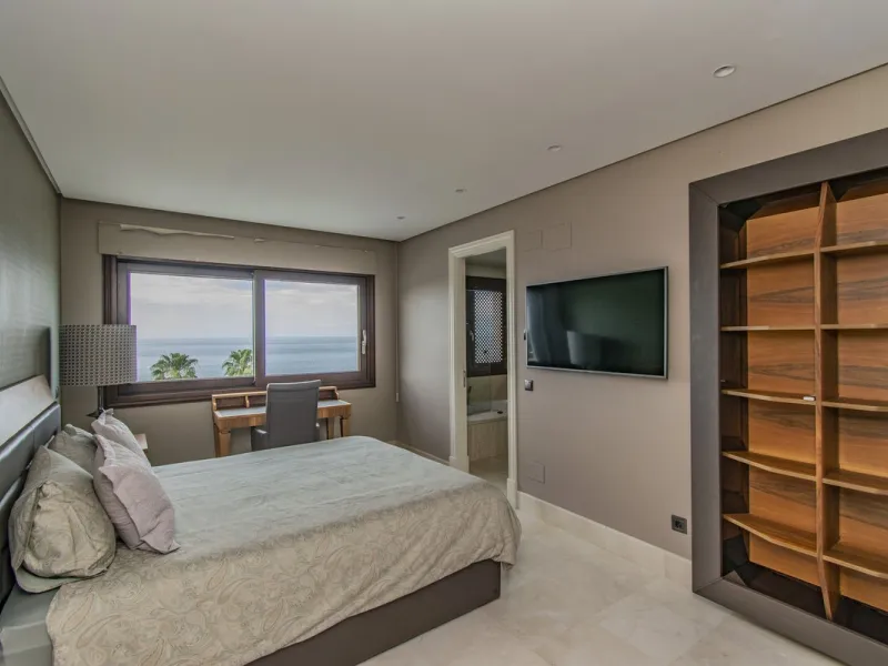 UNIQUE BEACHFRONT PROPERTY WITH SEA VIEWS