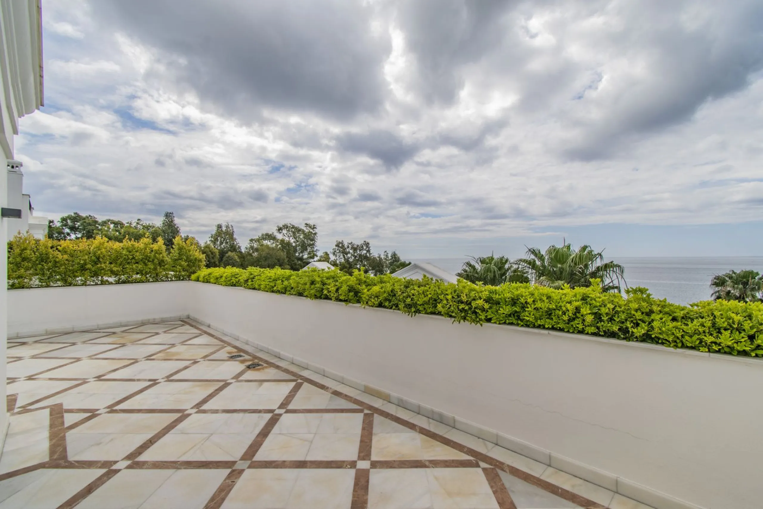 UNIQUE BEACHFRONT PROPERTY WITH SEA VIEWS
