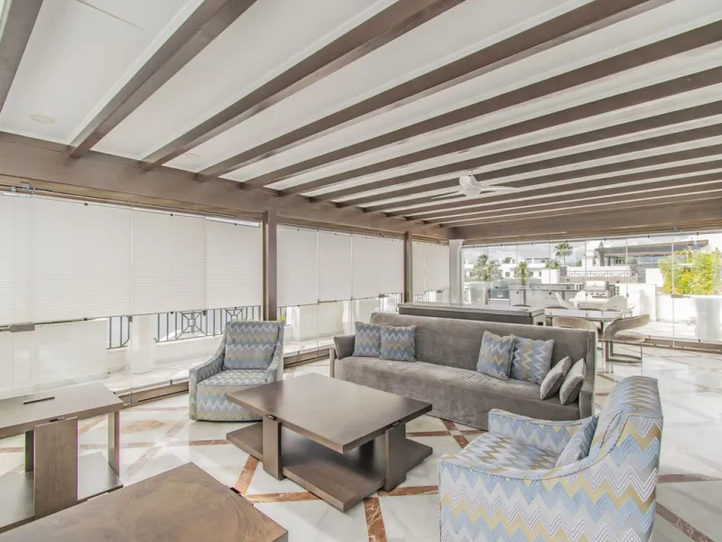 UNIQUE BEACHFRONT PROPERTY WITH SEA VIEWS