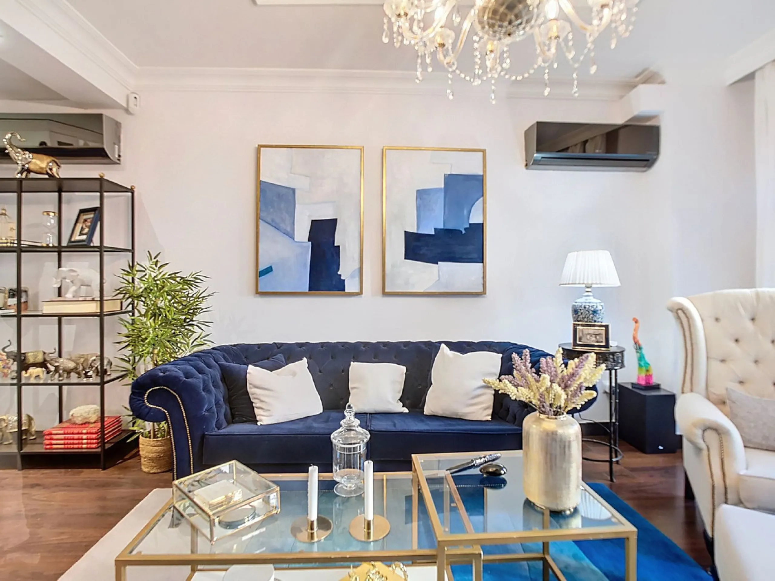 Apartment - Middle Floor Apartment в продаже в Málaga, Málaga. В доме 3 спален и 2 ванных комнат. Площадь дома 148 м²