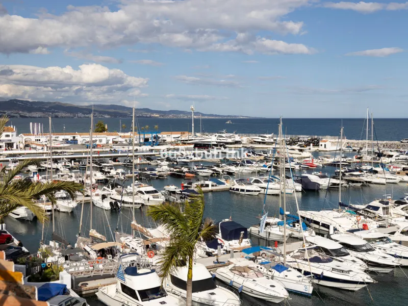 Discover this beautifully renovated duplex penthouse perfectly positioned in the vibrant heart of Puerto Banús, boasting spectacular views directly over the iconic marina.