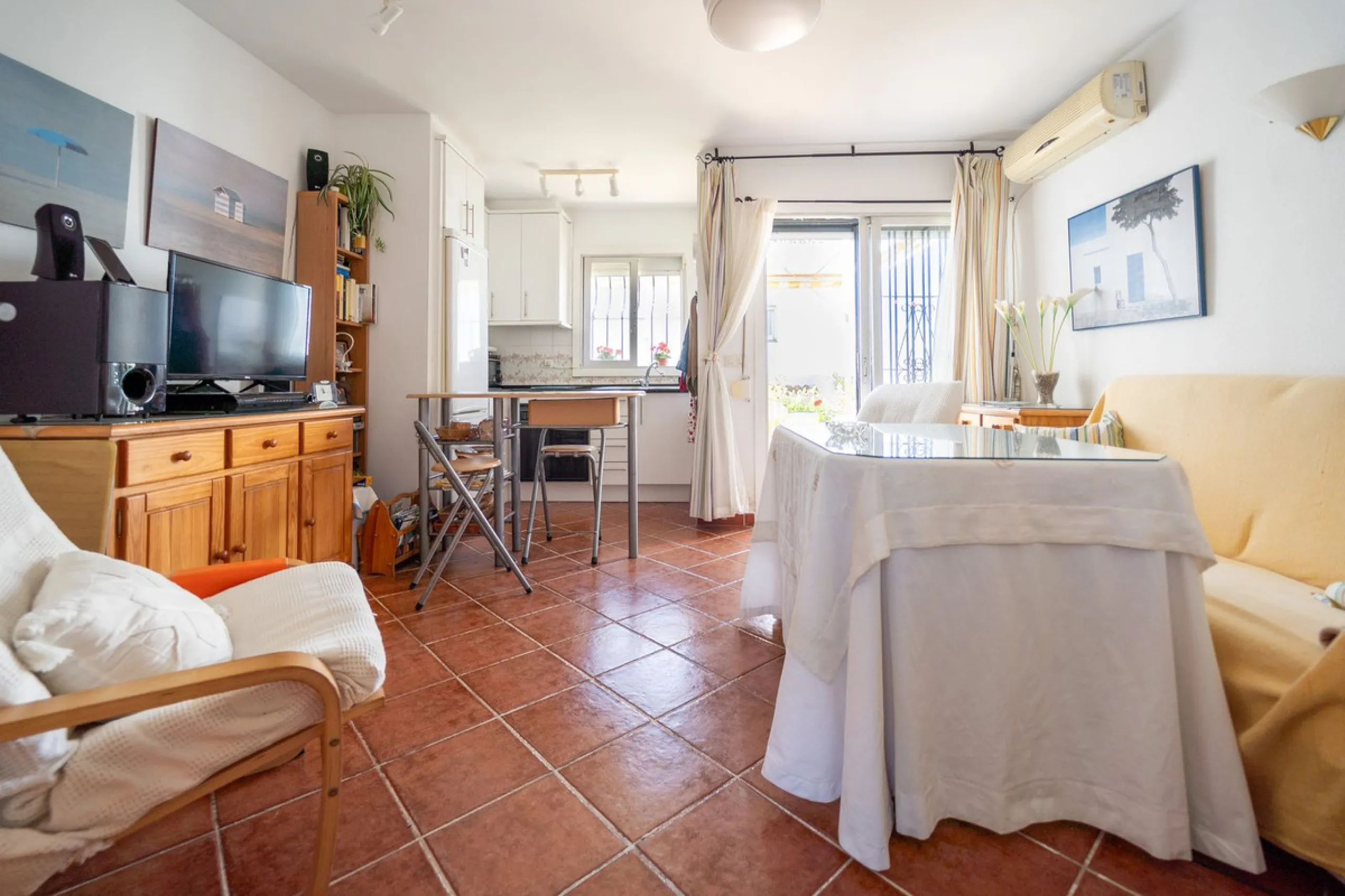 Charming Corner Townhouse by the Beach – Riviera del Sol