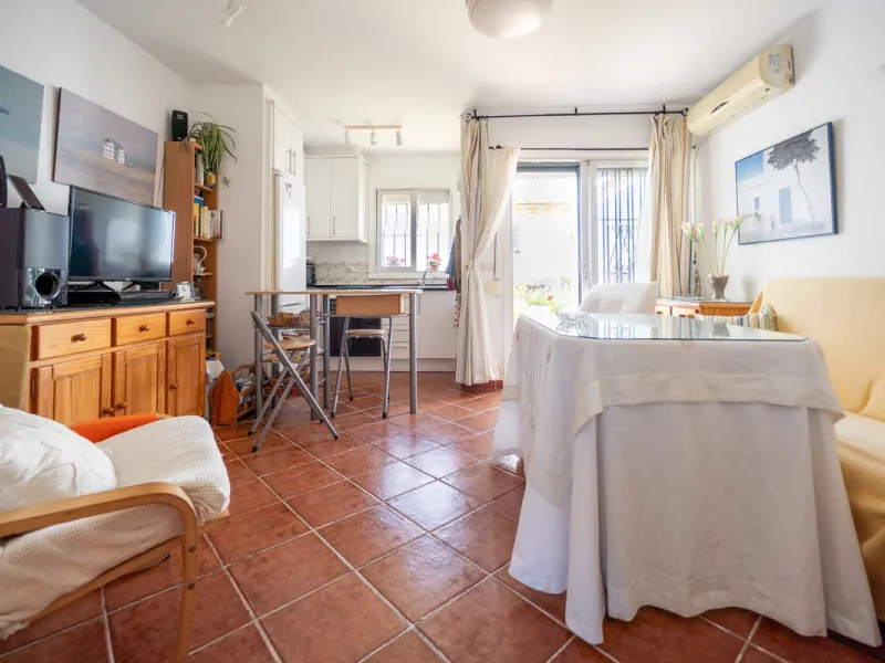 Charming Corner Townhouse by the Beach – Riviera del Sol