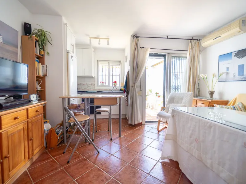 Charming Corner Townhouse by the Beach – Riviera del Sol