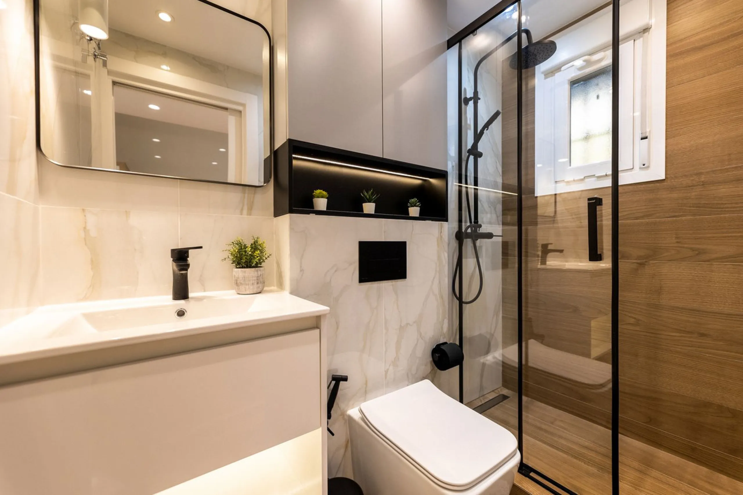 Apartment - Penthouse Duplex в продаже в Benahavís, Málaga. В доме 3 спален и 3 ванных комнат. Площадь дома 160 м²