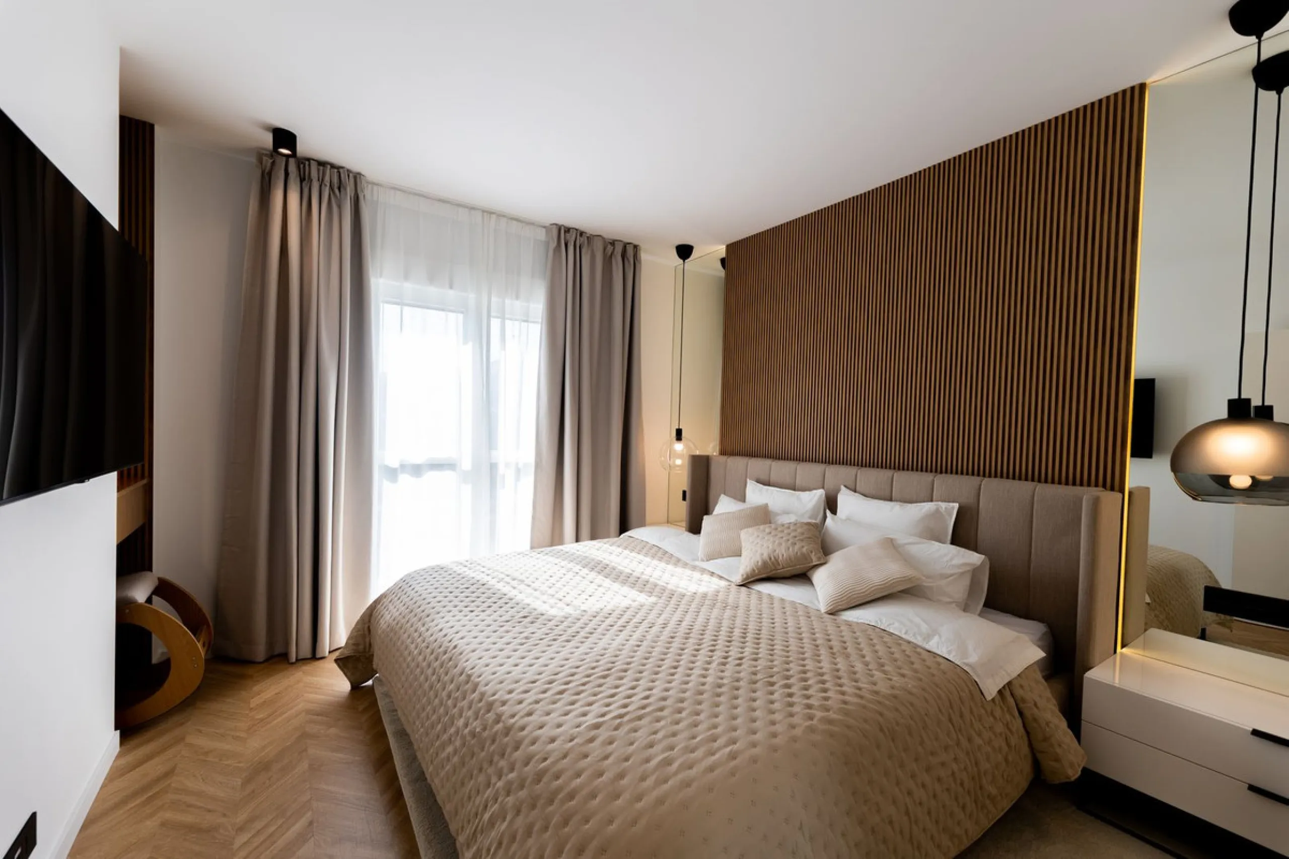 Apartment - Penthouse Duplex в продаже в Benahavís, Málaga. В доме 3 спален и 3 ванных комнат. Площадь дома 160 м²