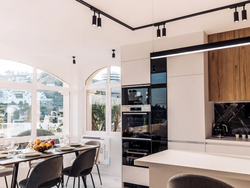 Apartment - Penthouse Duplex в продаже в Benahavís, Málaga. В доме 3 спален и 3 ванных комнат. Площадь дома 160 м²
