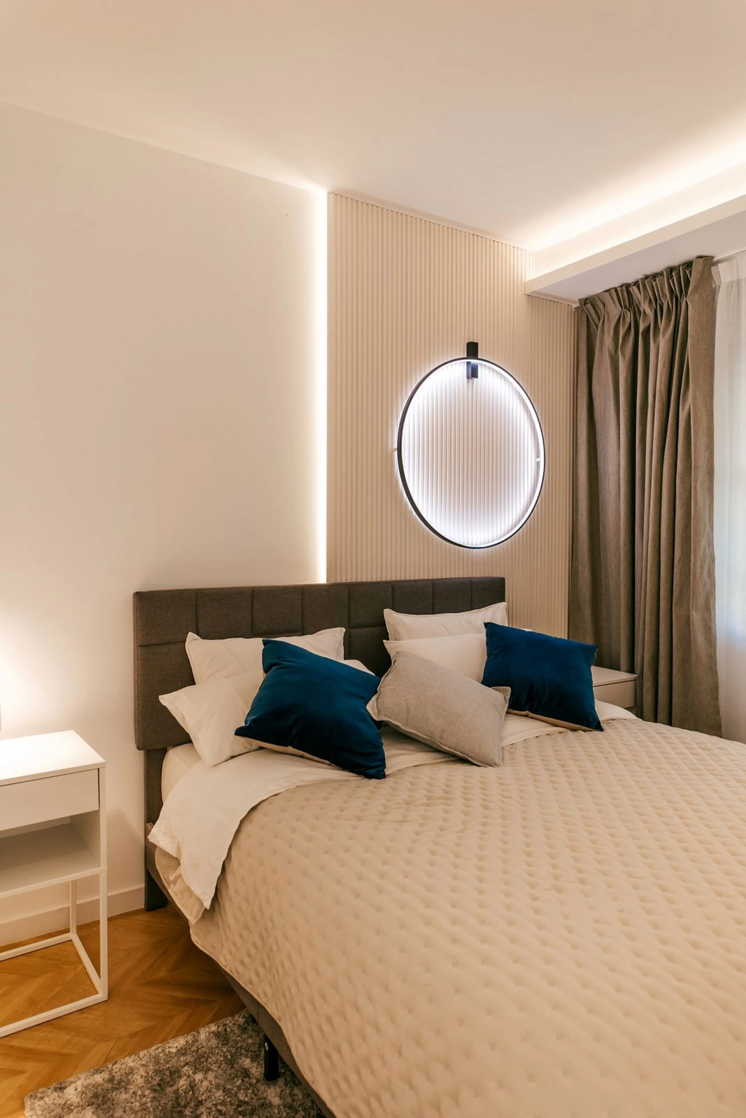Apartment - Penthouse Duplex в продаже в Benahavís, Málaga. В доме 3 спален и 3 ванных комнат. Площадь дома 160 м²