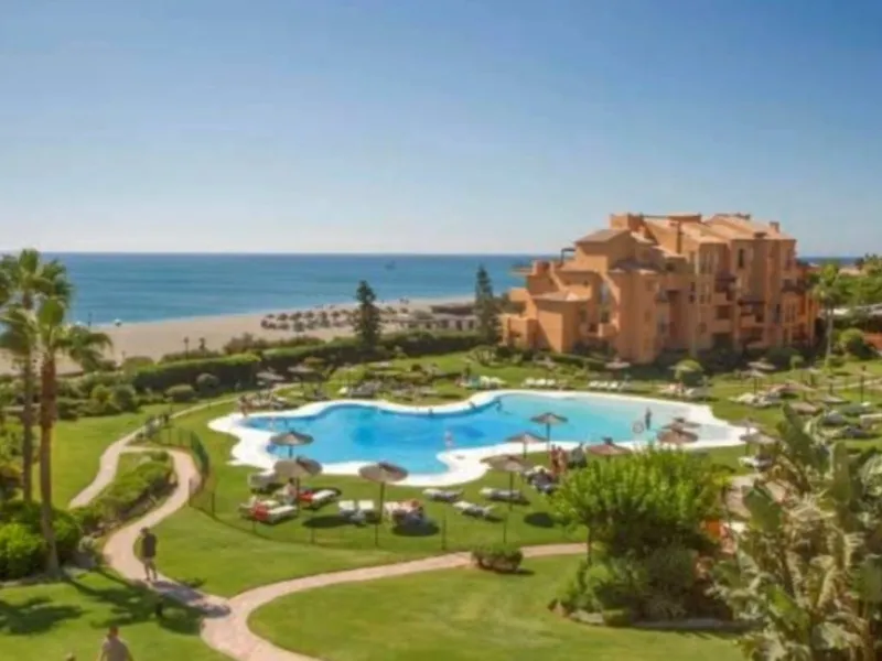 Ground Floor Apartment, La Duquesa, Costa del Sol.