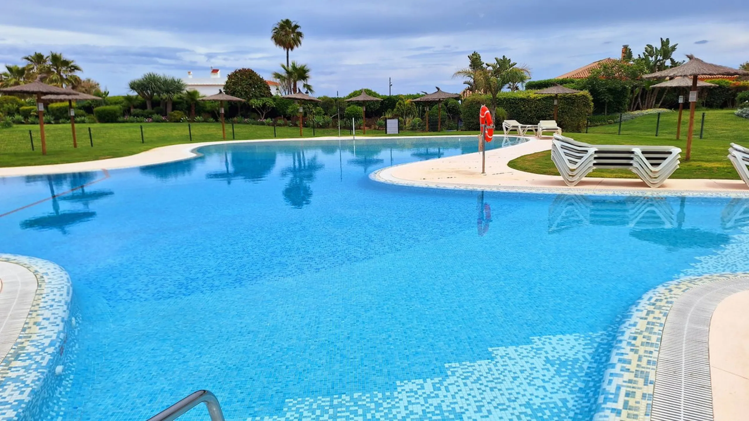 Ground Floor Apartment, La Duquesa, Costa del Sol.