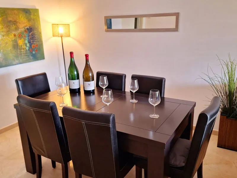 Ground Floor Apartment, La Duquesa, Costa del Sol.