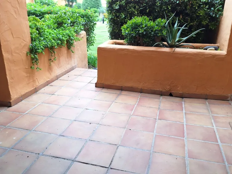 Ground Floor Apartment, La Duquesa, Costa del Sol.