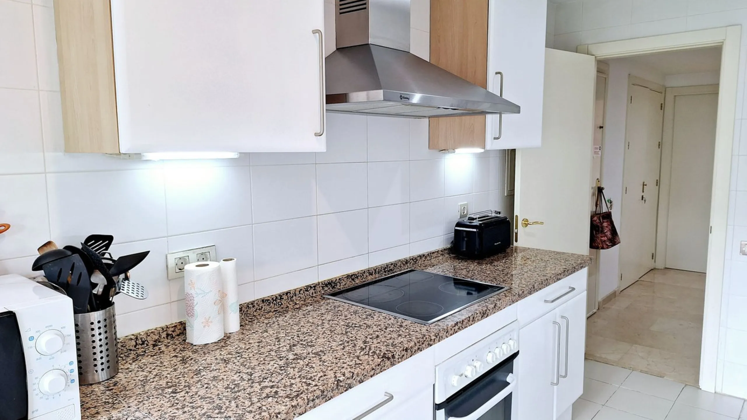 Ground Floor Apartment, La Duquesa, Costa del Sol.