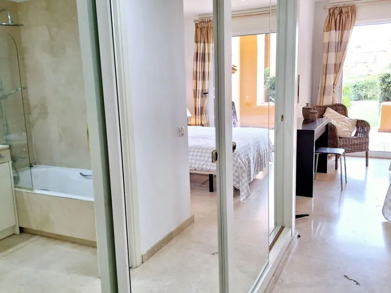 Ground Floor Apartment, La Duquesa, Costa del Sol.