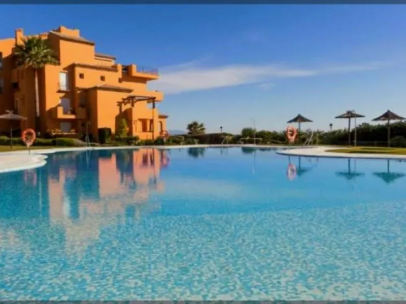 Ground Floor Apartment, La Duquesa, Costa del Sol.