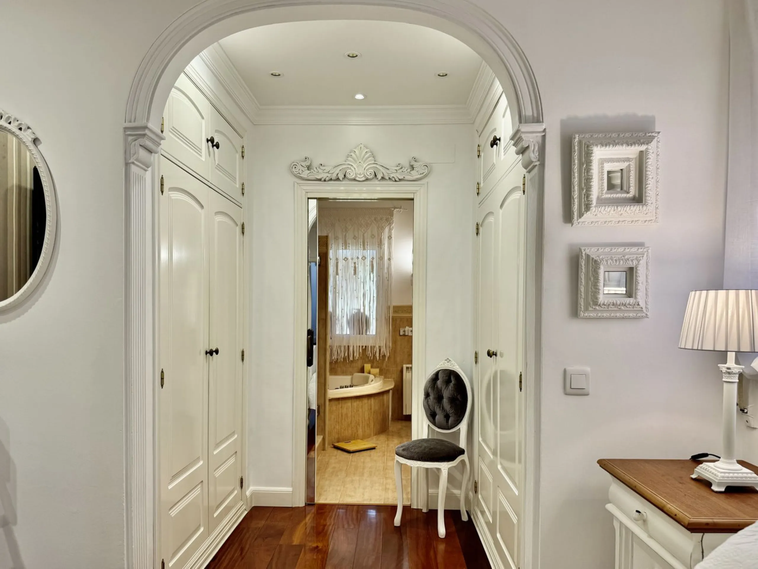 Mediterranean villa with independent studio, extra plot and authentic Andalusian charm!