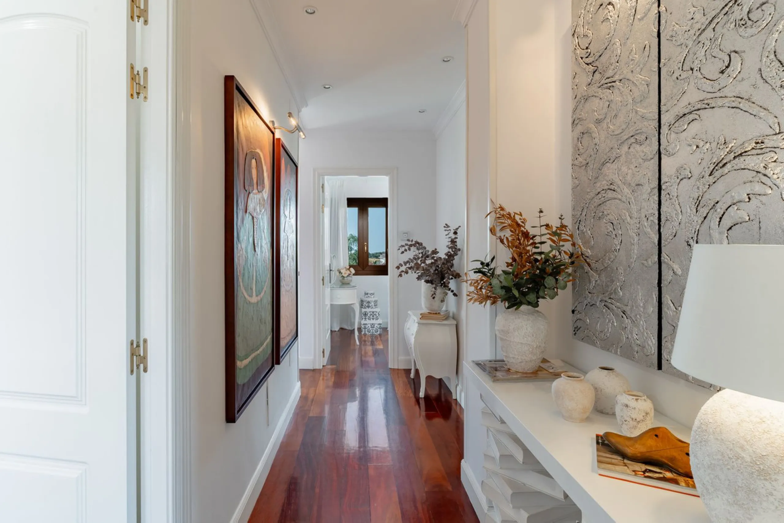 Mediterranean villa with independent studio, extra plot and authentic Andalusian charm!
