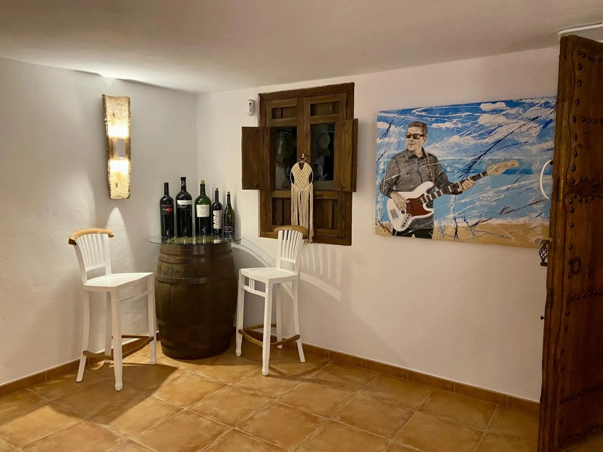 Mediterranean villa with independent studio, extra plot and authentic Andalusian charm!