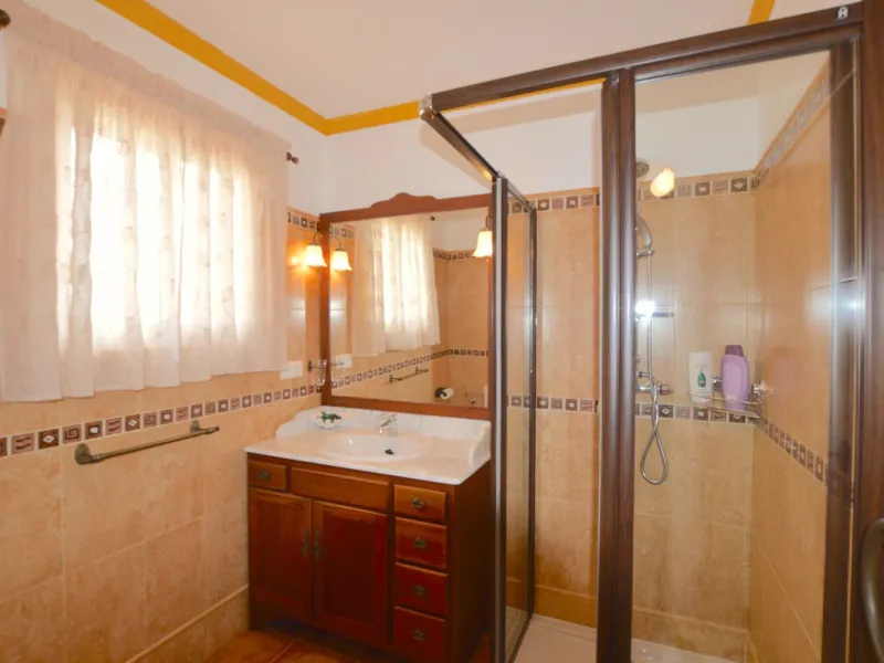 Mediterranean-Style Townhouse with Breathtaking Sea Views in Altos de Los Monteros