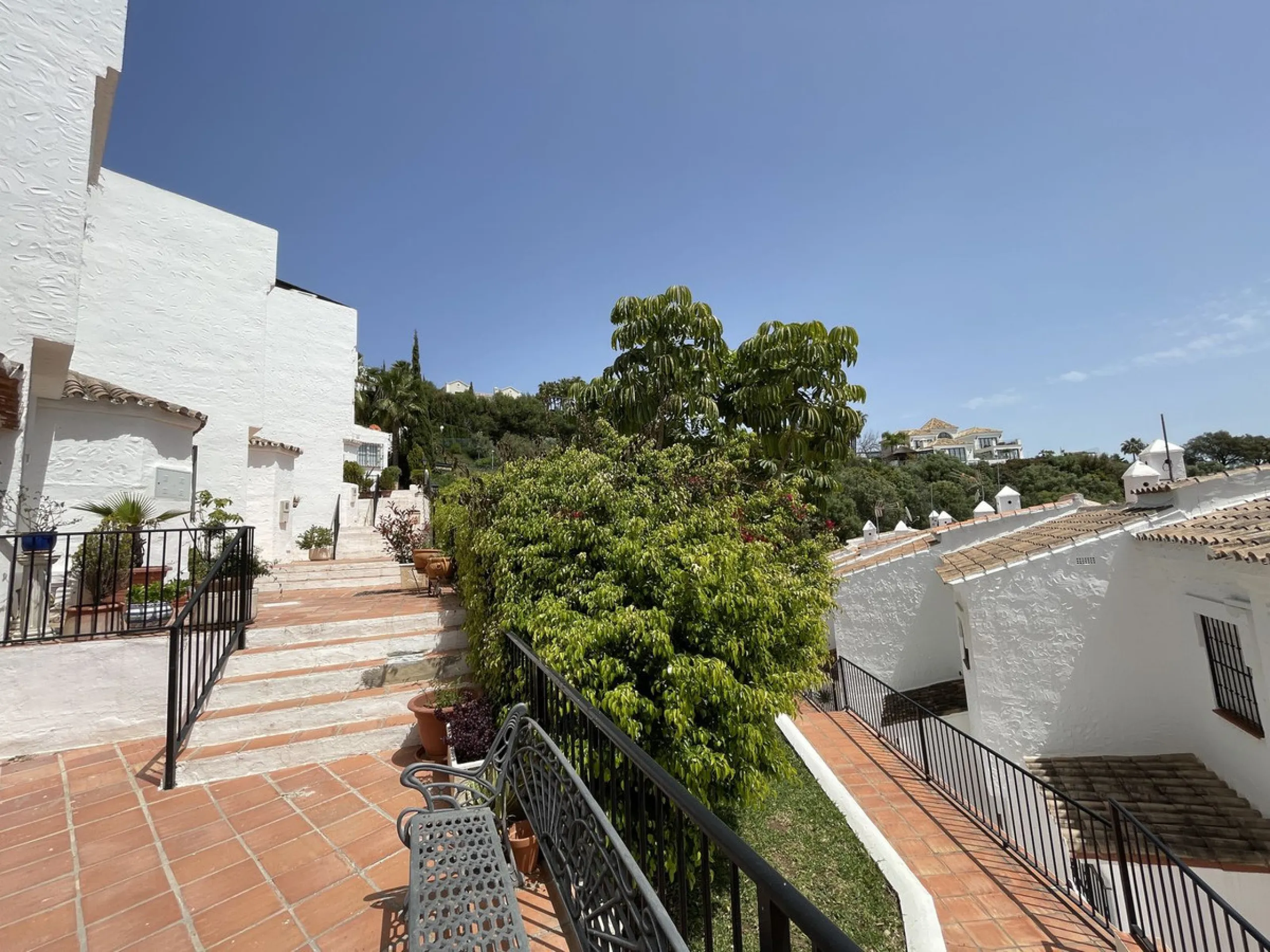 Mediterranean-Style Townhouse with Breathtaking Sea Views in Altos de Los Monteros