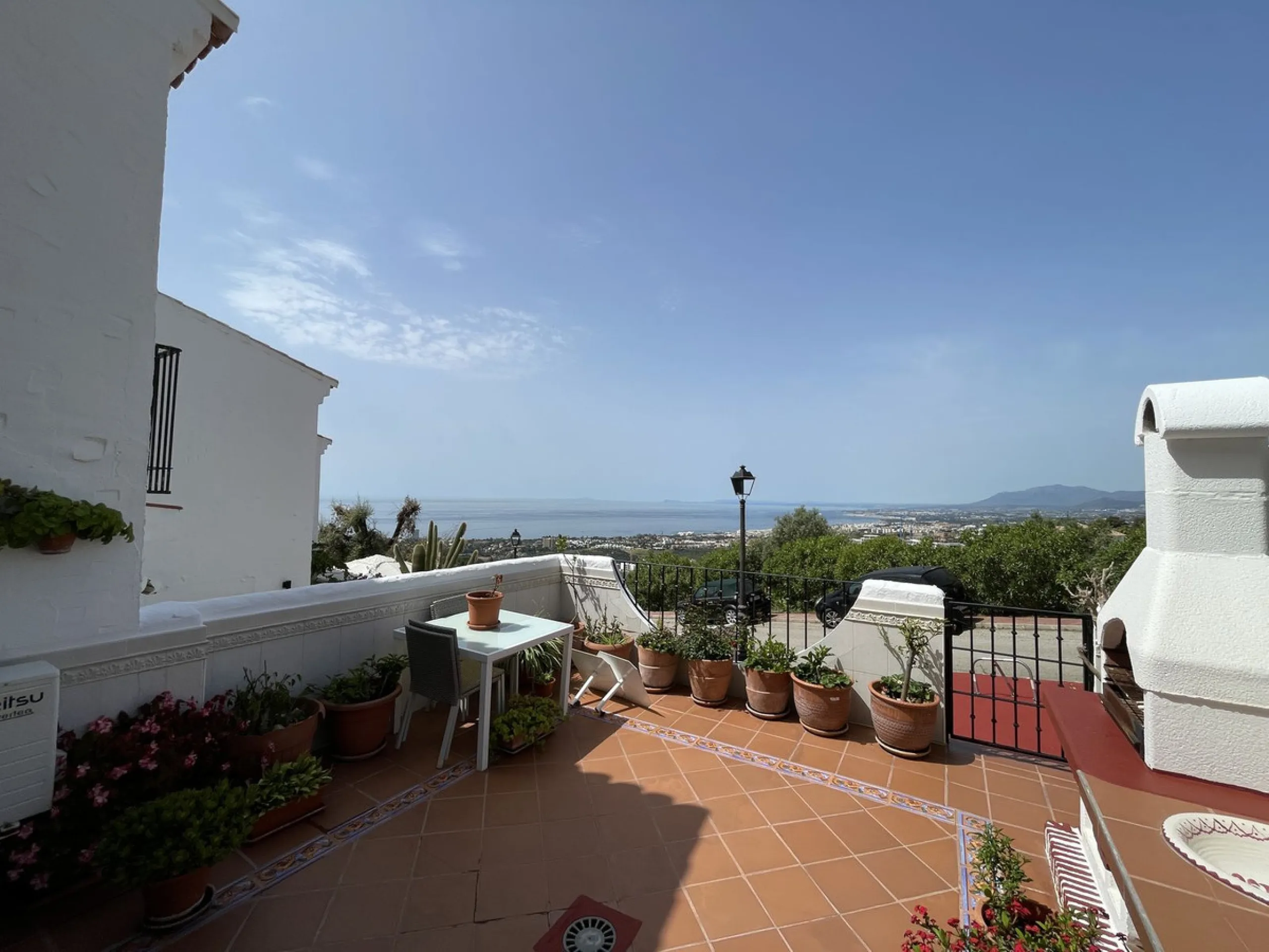 Mediterranean-Style Townhouse with Breathtaking Sea Views in Altos de Los Monteros