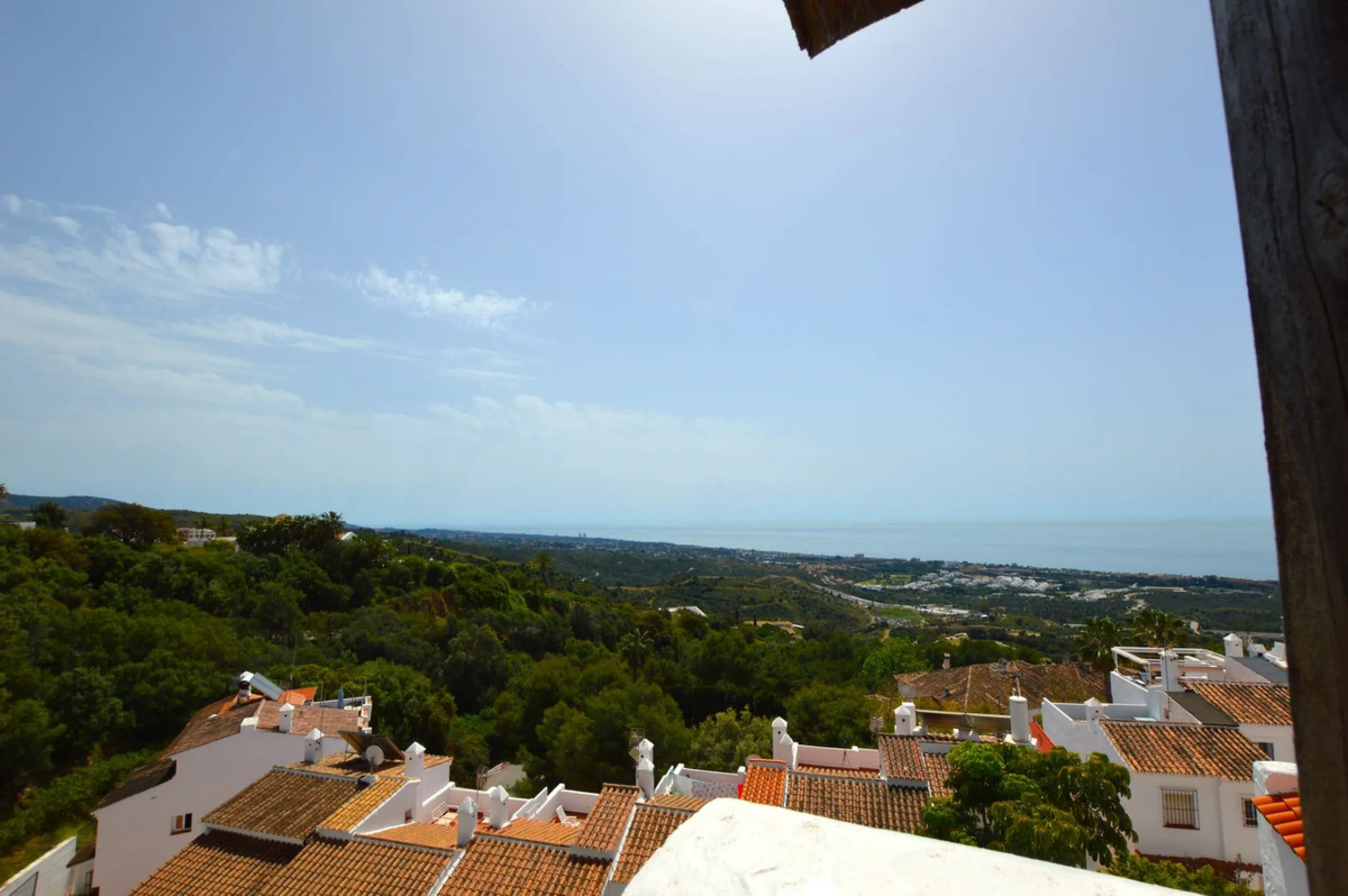 Mediterranean-Style Townhouse with Breathtaking Sea Views in Altos de Los Monteros