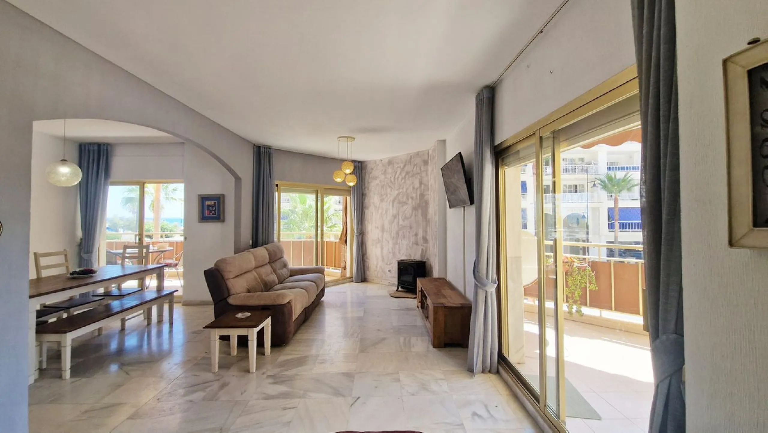 Апартамент средний этаж, Fuengirola, Costa del Sol