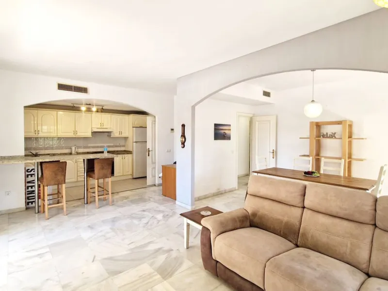 Апартамент средний этаж, Fuengirola, Costa del Sol